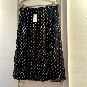 Whistle skirt, size 14 US - 18 UK. Never worn. Originally $259.
